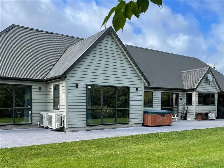 DST LR2 window film installed by Design Tints, Auckland